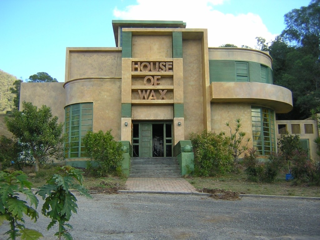 Ext-House-of-Wax_web